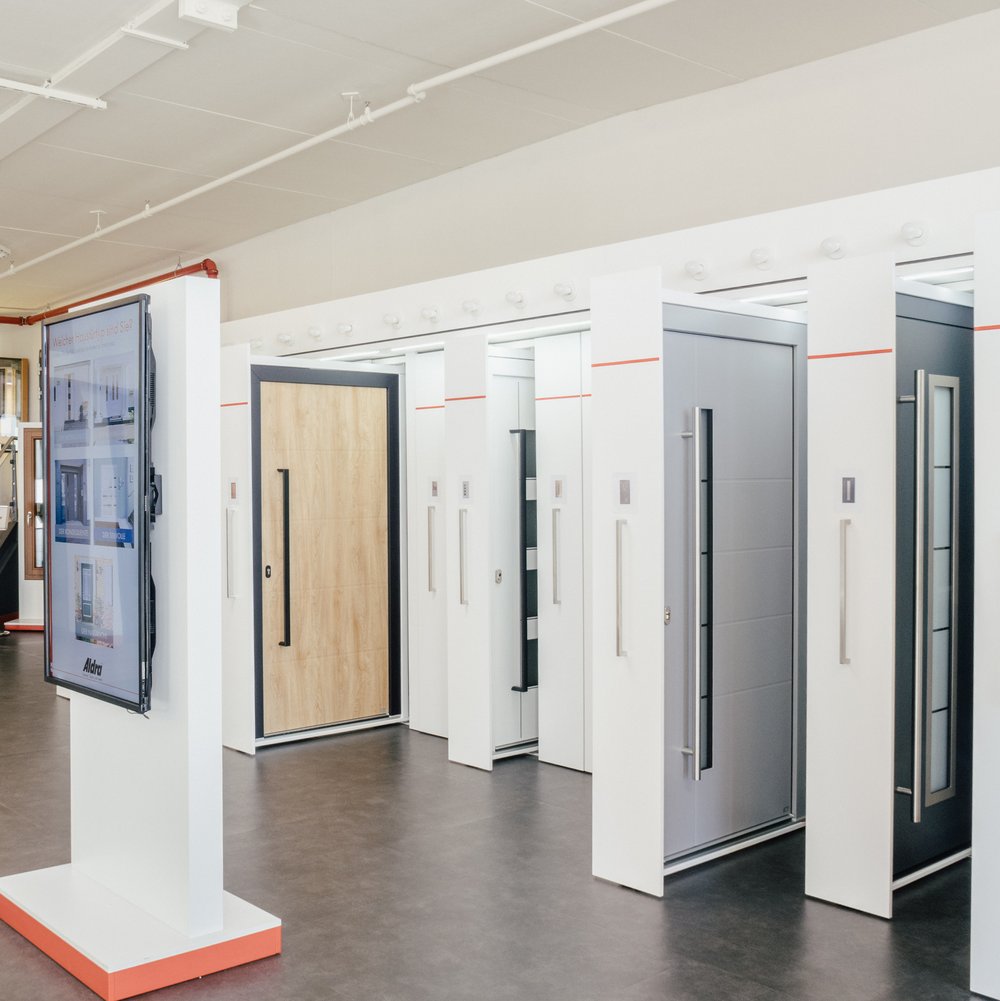 Werksausstellung Aldra neue Haustueren 001